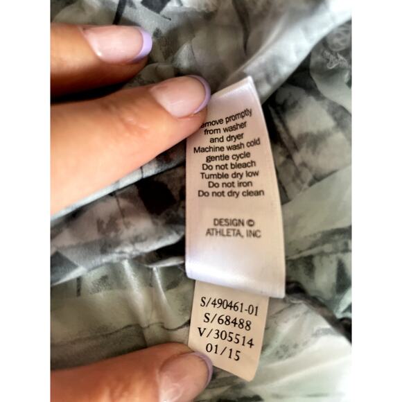 Athleta XS Gray Marble Hooded Active Vest | Lightweight Zip Sleeveless XS - Picture 9 of 11